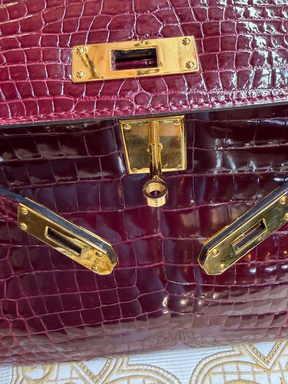 KEWANPEN Burgundy genuine Crocodile Top-Handle Satchel with Gold Hardware - Picture 7 of 9